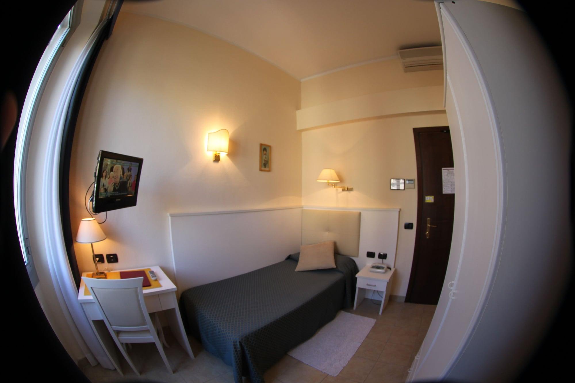 Hotel Stella Rapallo Luaran gambar