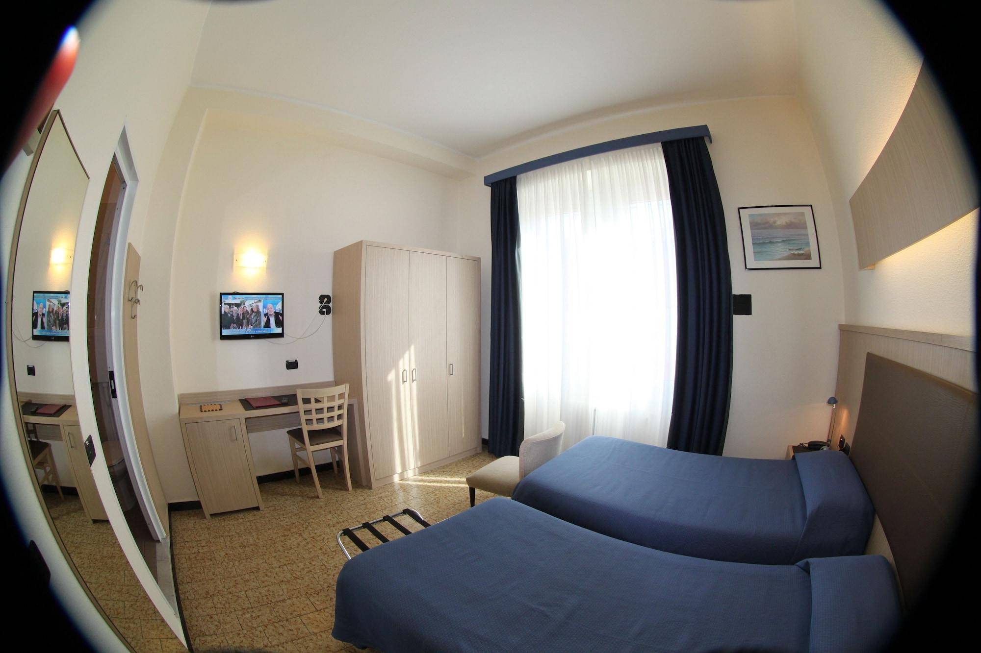 Hotel Stella Rapallo Luaran gambar