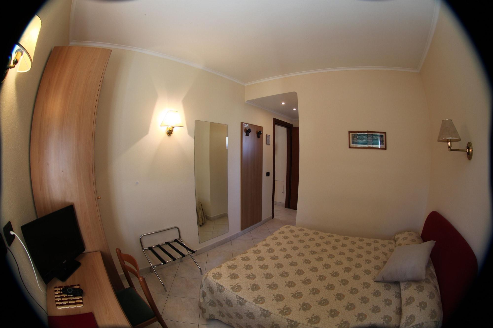 Hotel Stella Rapallo Luaran gambar