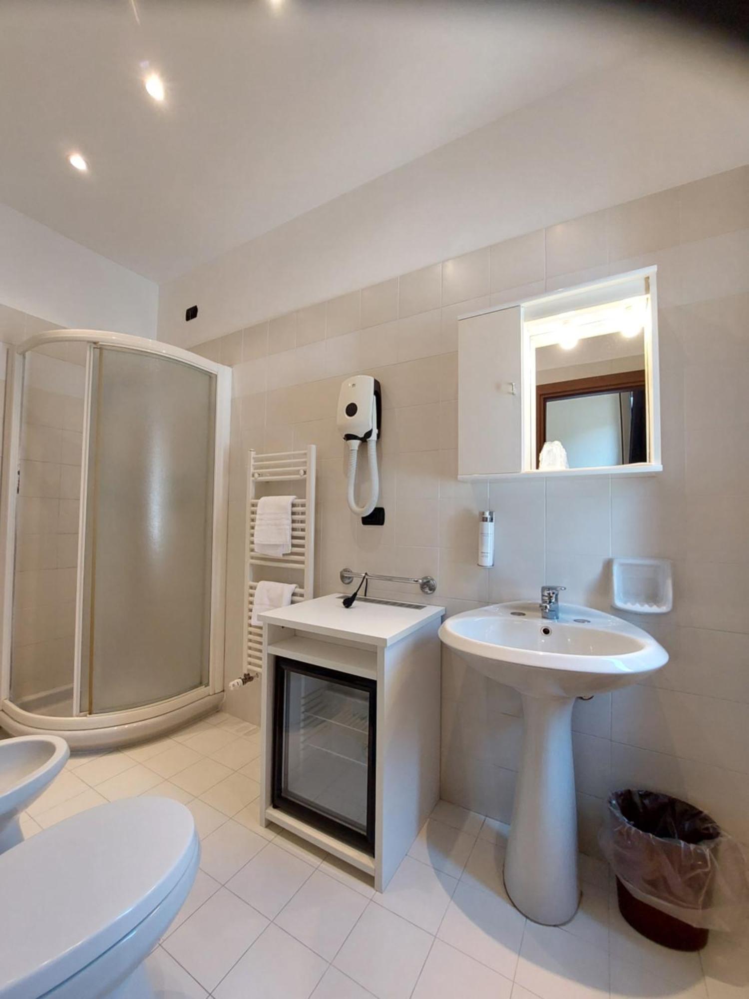 Hotel Stella Rapallo Luaran gambar