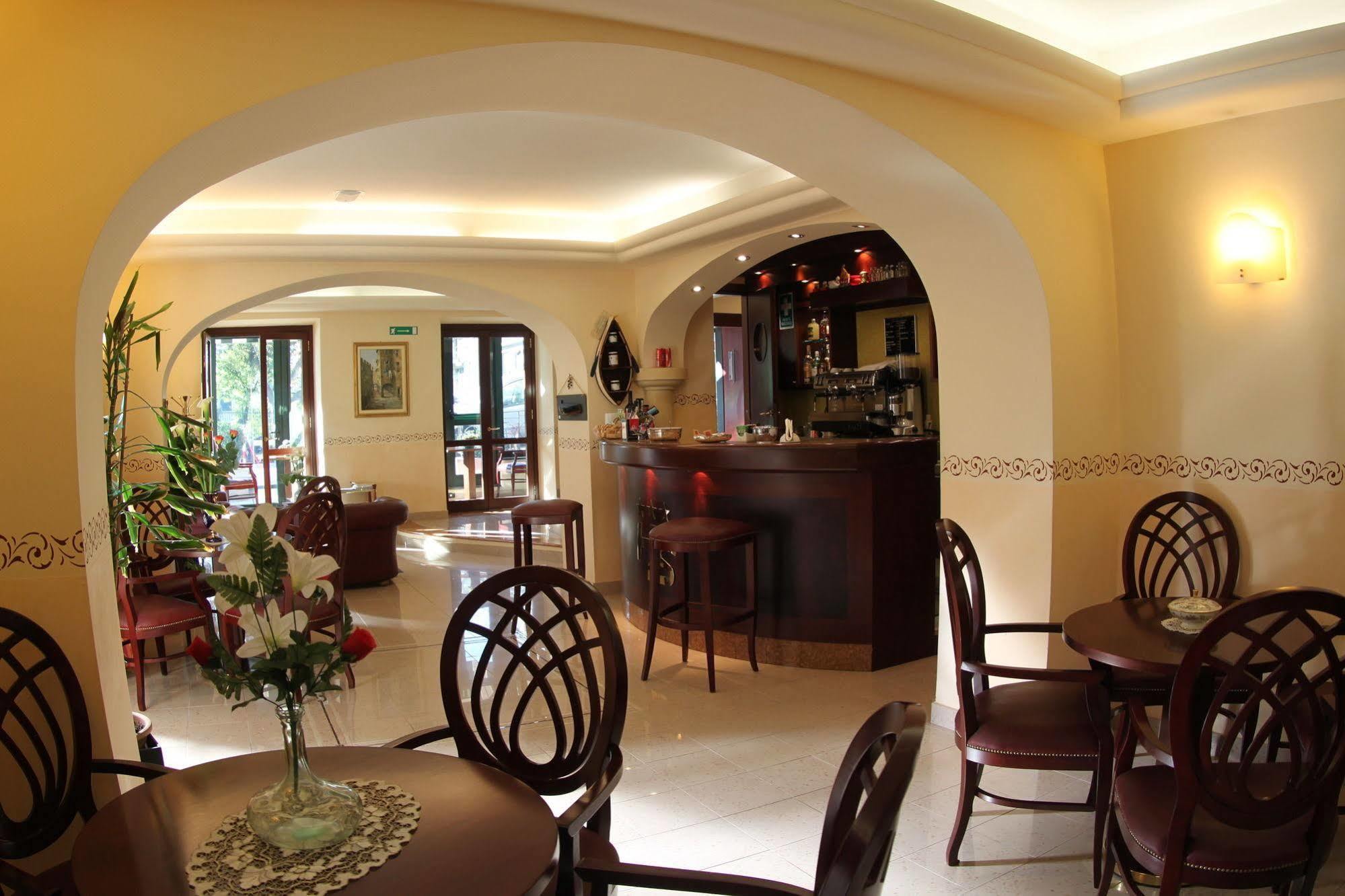 Hotel Stella Rapallo Luaran gambar